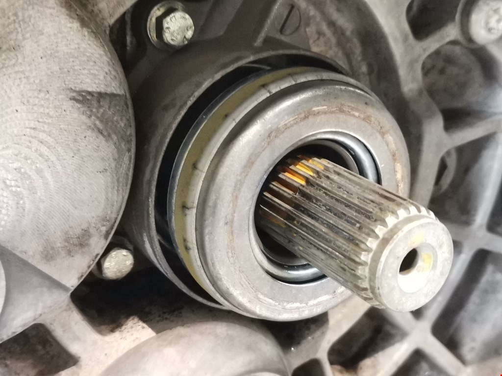 МКПП (Механическая коробка переключения передач) VOLKSWAGEN Golf V 2003-2009