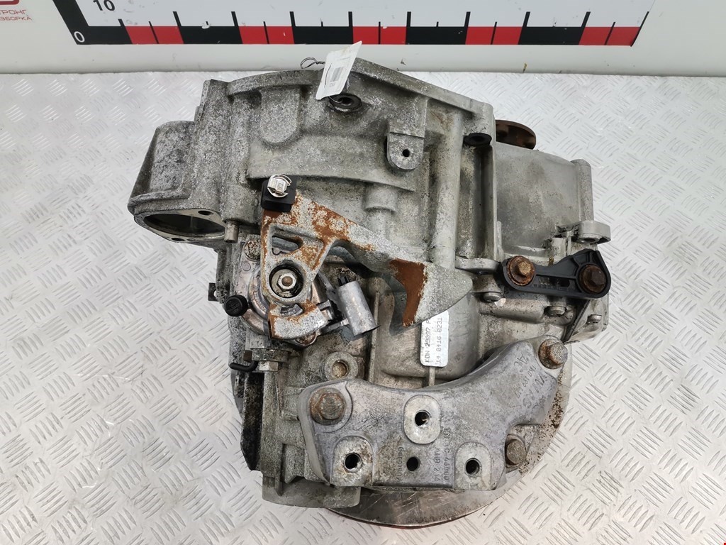 МКПП (Механическая коробка переключения передач) VOLKSWAGEN Golf V 2003-2009
