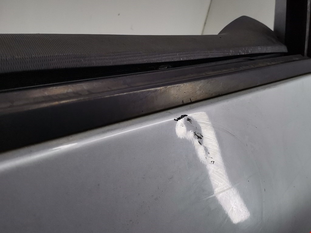 Дверь передняя правая SEAT Alhambra 1996-2010