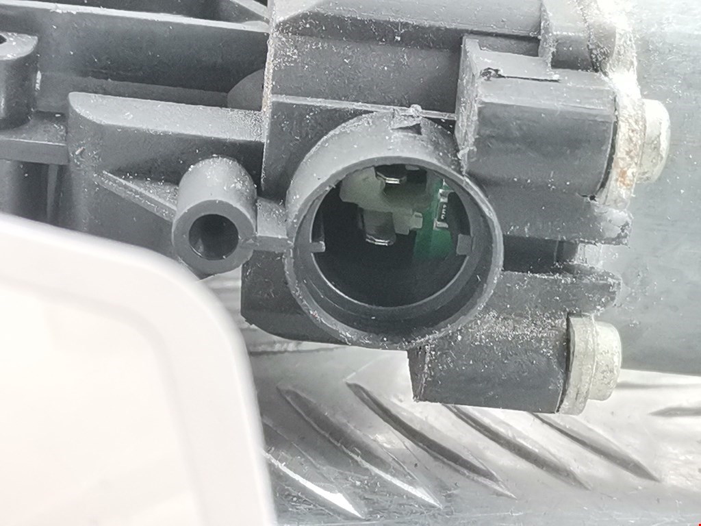 Стеклоподъемник задний правый RENAULT Kangoo 2008-2021