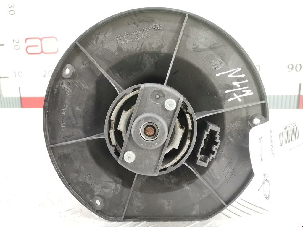 Моторчик (мотор) отопителя салона SEAT Alhambra 1996-2010