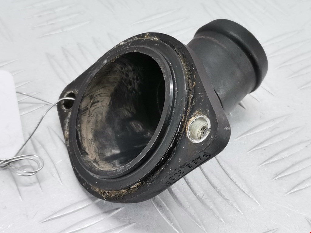 Корпус термостата Volkswagen Passat 5 (1996-2000)