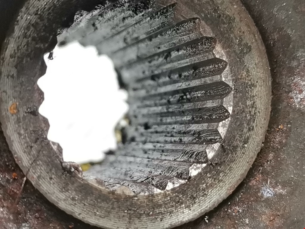 Ступица передняя левая RENAULT Modus 2004-2012