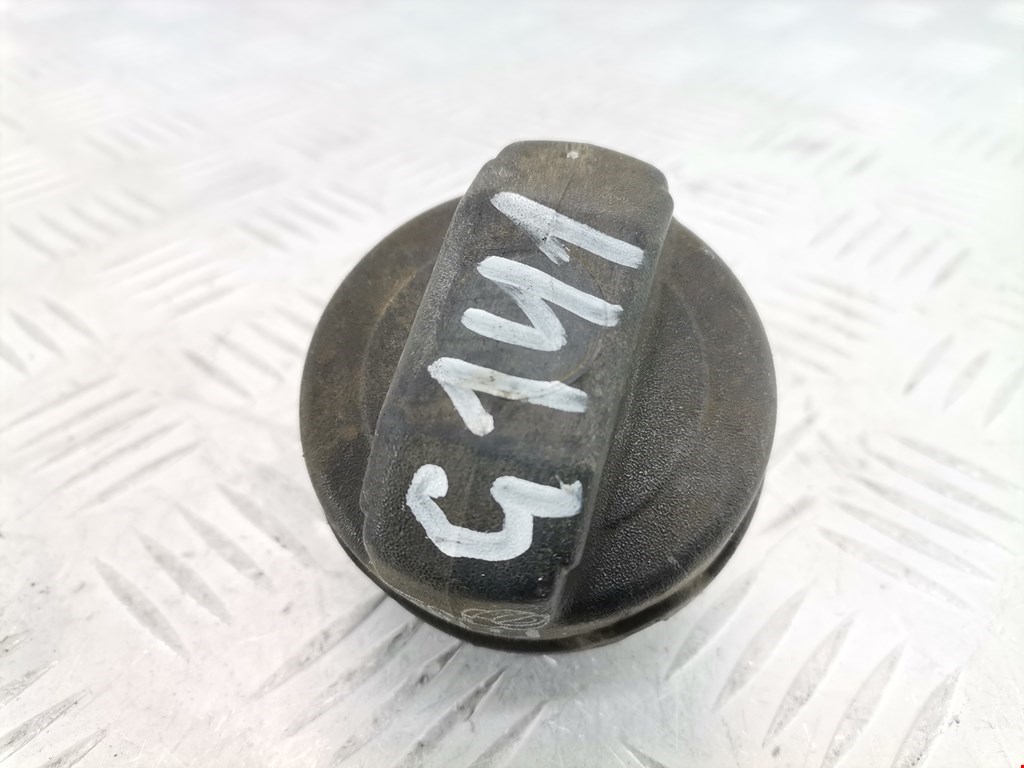 Крышка топливного бака AUDI 80 B4 1991-1996