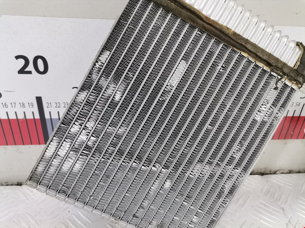 Радиатор отопителя (печки) FORD C-MAX 2003-2010