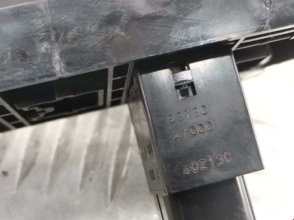 Кнопка включения противотуманных фар HYUNDAI Starex (H-1) Starex H-1 1997-2007