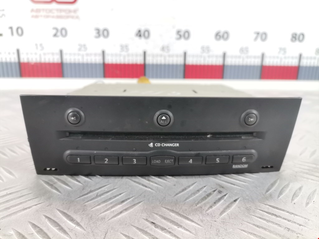 Ченджер компакт дисков RENAULT Megane II 2002-2009