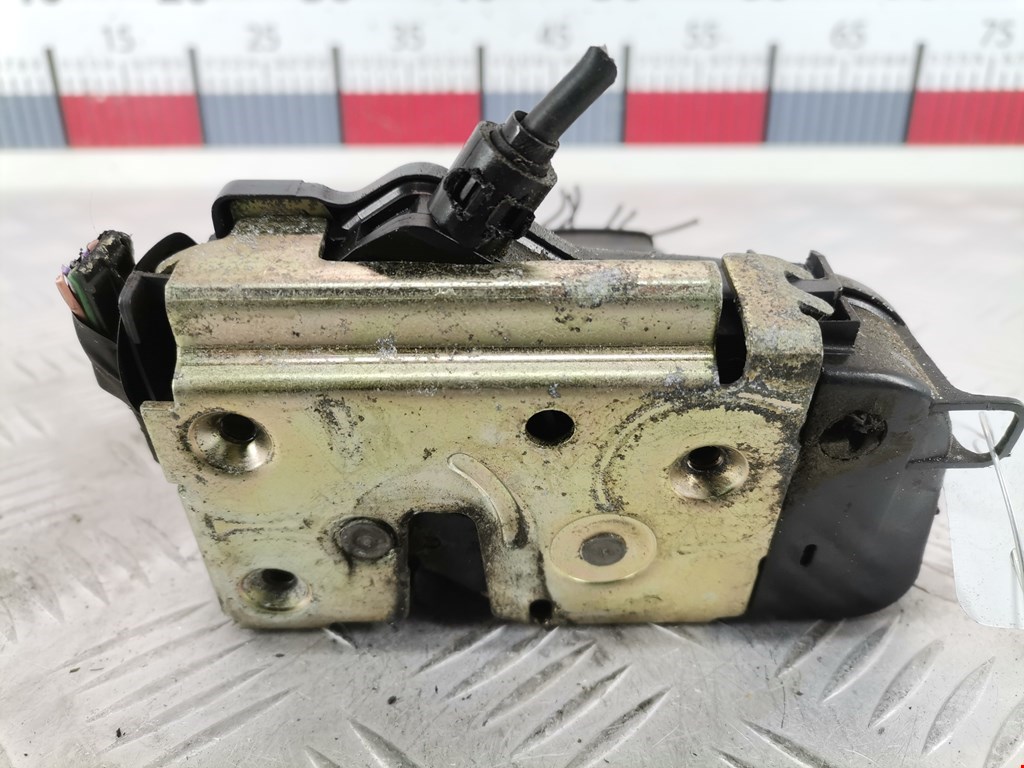 Замок двери задней левой RENAULT Megane II 2002-2009