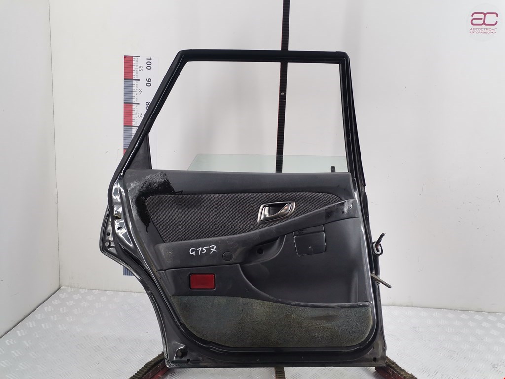 Дверь задняя левая MITSUBISHI Sigma 1990-1996