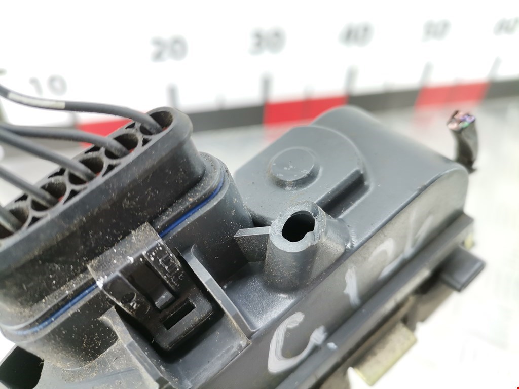 Замок двери задней левой RENAULT Megane II 2002-2009