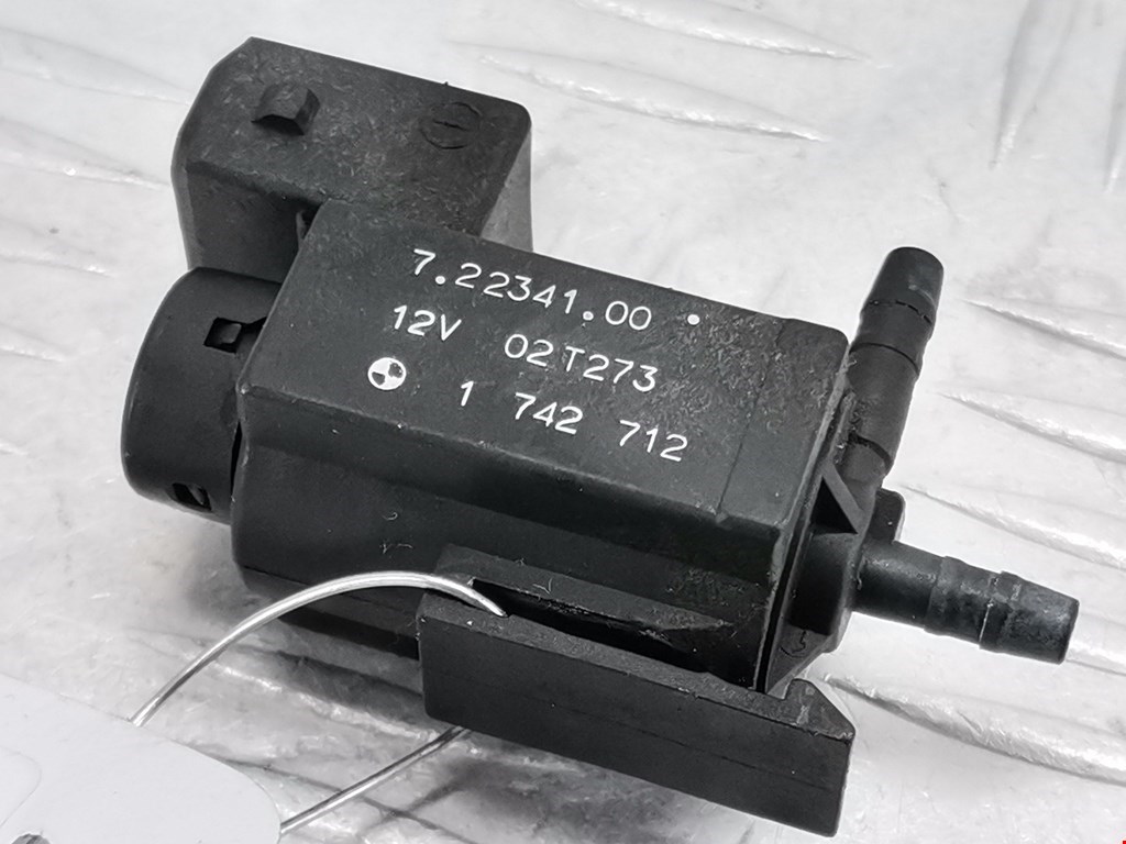 Клапан воздушного фильтра BMW 3-Series (E46) (1998-2007)