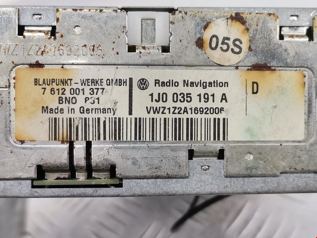 Магнитола VOLKSWAGEN Passat B5 1997-2005