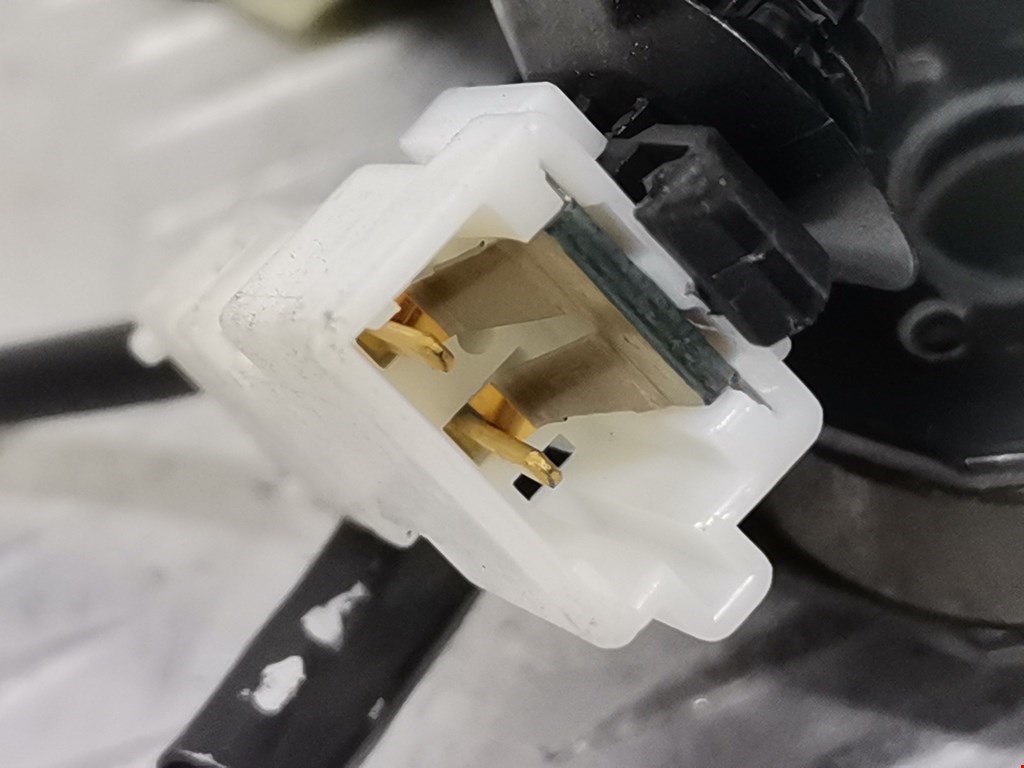 Ремень безопасности передний левый RENAULT Modus 2004-2012