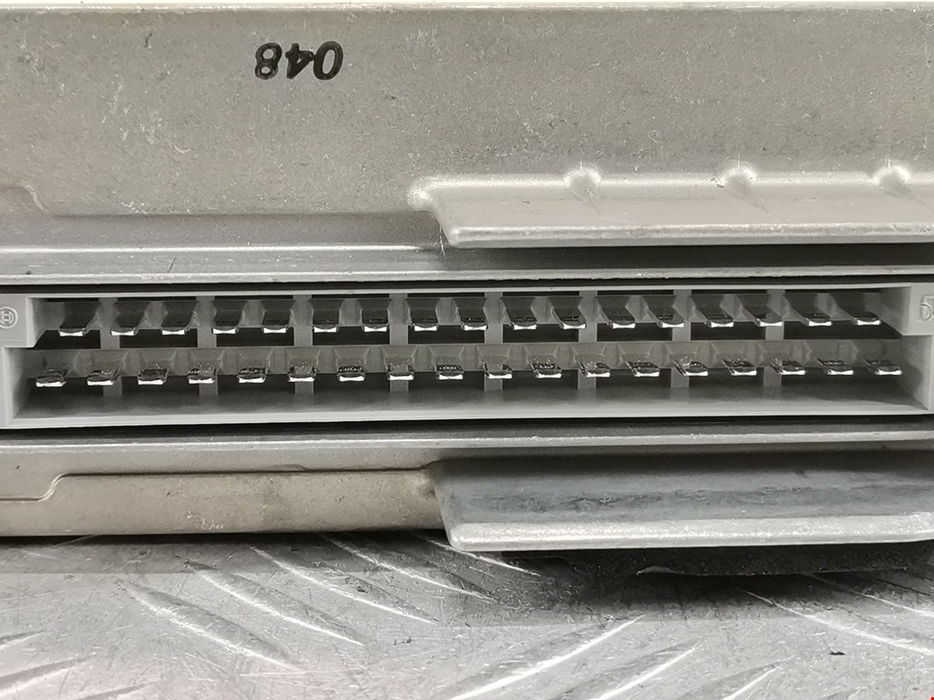 Блок управления ABS AUDI 80 B4 1991-1996