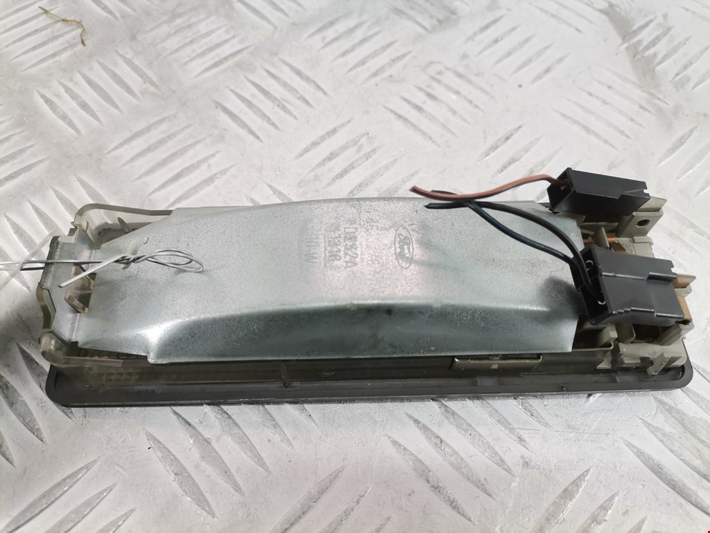 Плафон салонный (салона фонарь) FORD Mondeo I 1993-1996