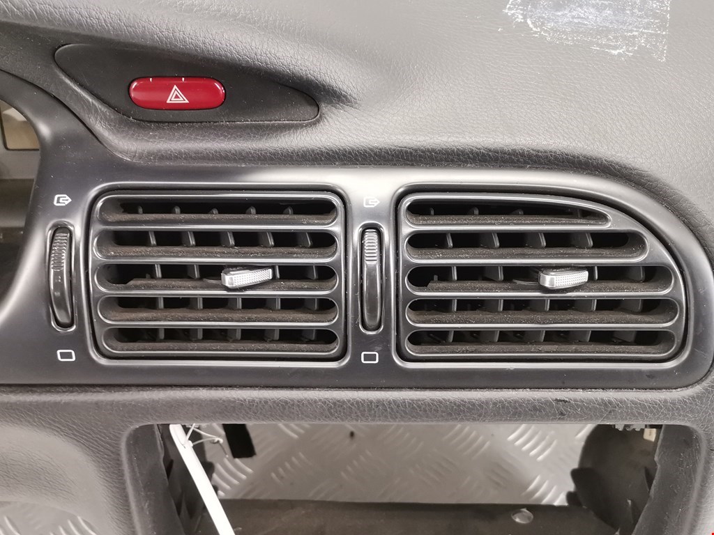 Торпедо PEUGEOT 406 1995-1999