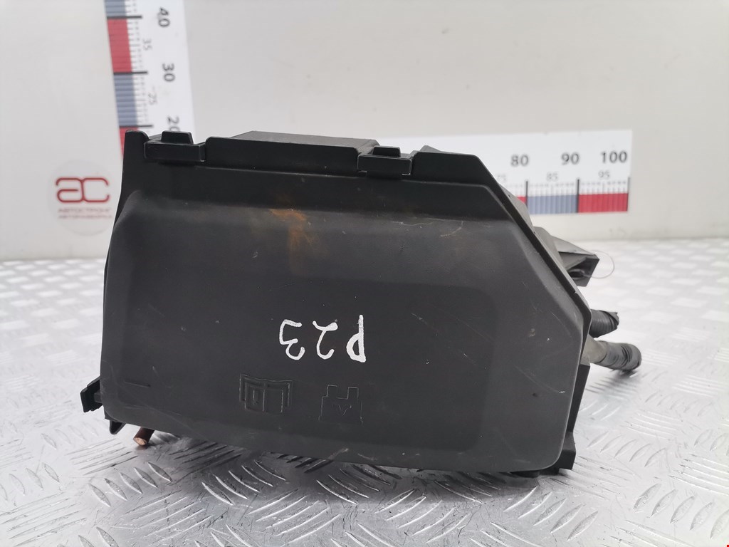 Датчик уровня в бачок омывателя FORD Galaxy 2006-2015