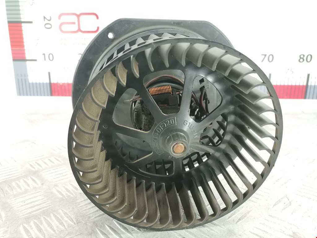 Моторчик (мотор) отопителя салона SEAT Alhambra 1996-2010