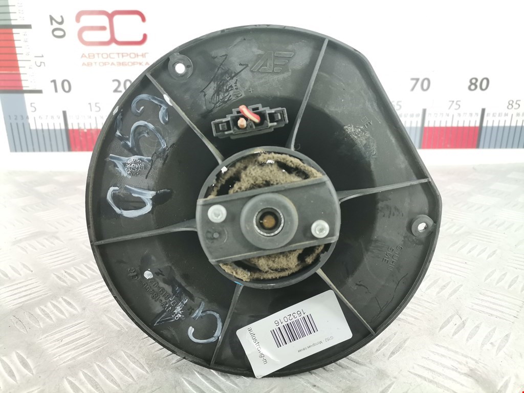 Моторчик (мотор) отопителя салона SEAT Alhambra 1996-2010