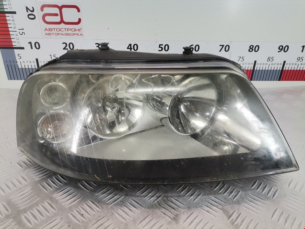 Фара правая SEAT Alhambra 1996-2010