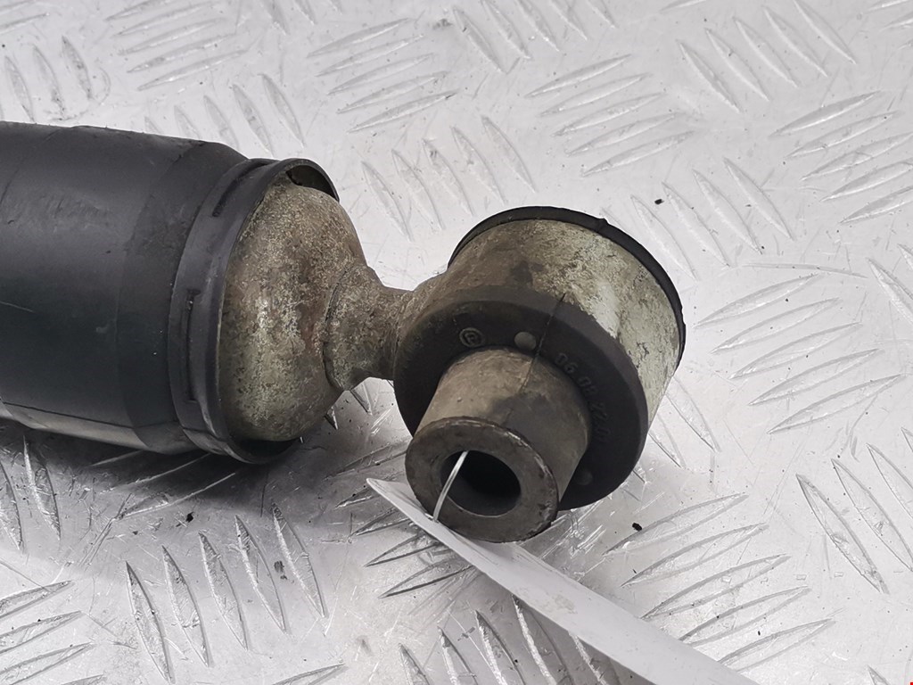 Амортизатор задний правый RENAULT Scenic I 1996-2003