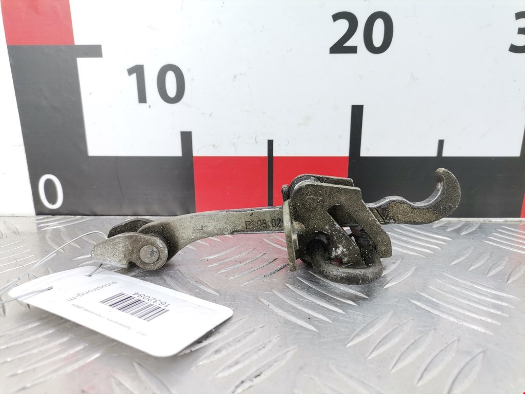 Ограничитель открывания двери OPEL Corsa C 2000-2006