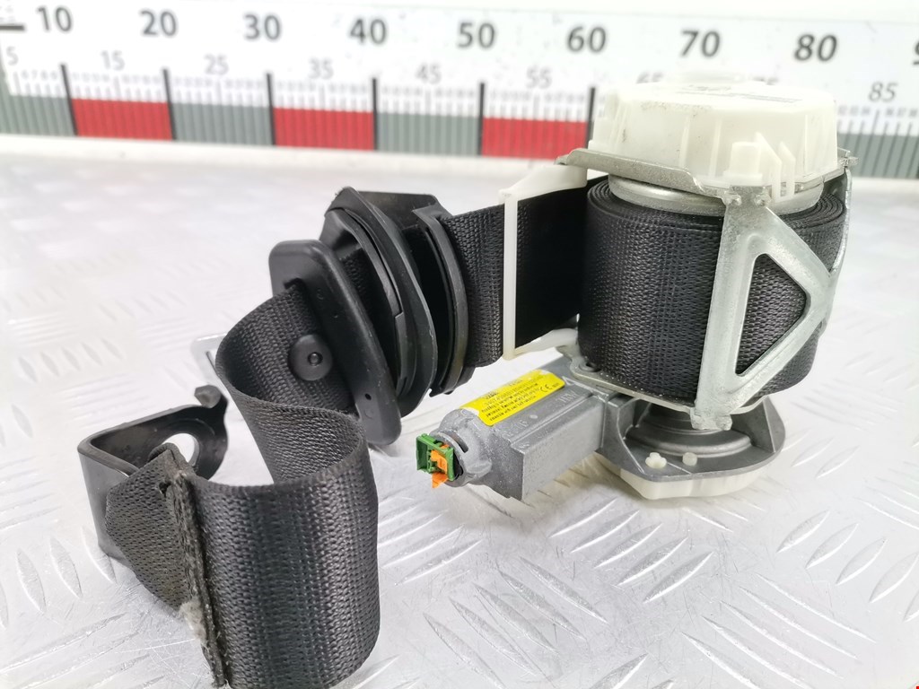 Ремень безопасности задний левый MERCEDES-BENZ E-Class W212, S212, C207 2009-2016