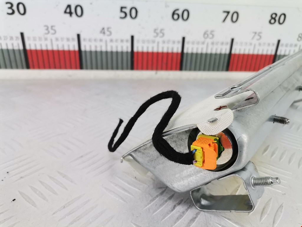 Подушка безопасности нижняя (для колен) MERCEDES-BENZ E-Class W212, S212, C207 2009-2016