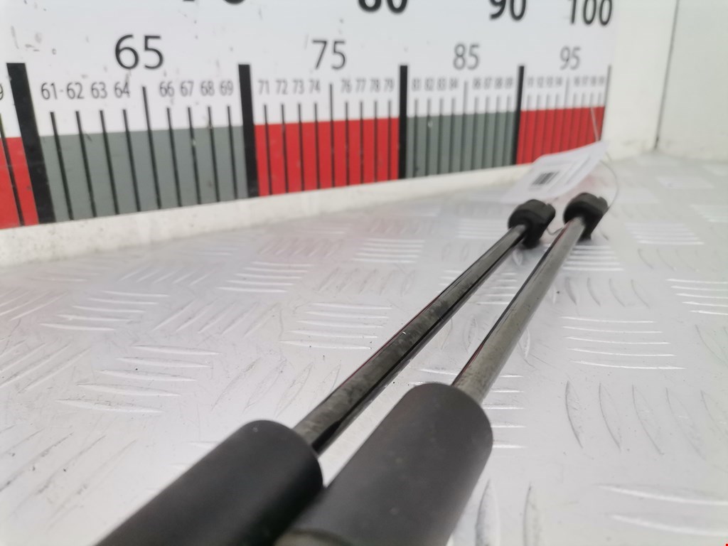 Амортизатор крышки (двери) багажника MERCEDES-BENZ E-Class W212, S212, C207 2009-2016