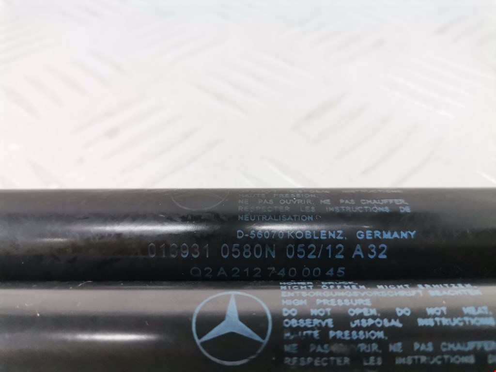 Амортизатор крышки (двери) багажника MERCEDES-BENZ E-Class W212, S212, C207 2009-2016