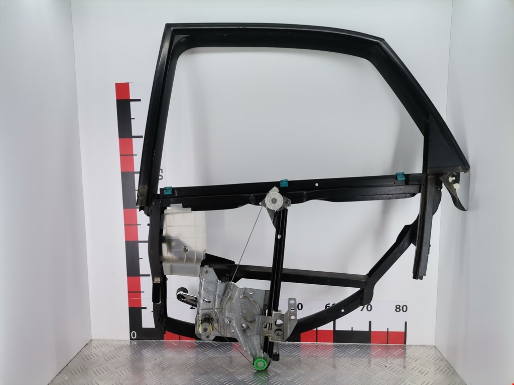 Стеклоподъемник задний левый AUDI A4 B5 1995-2001