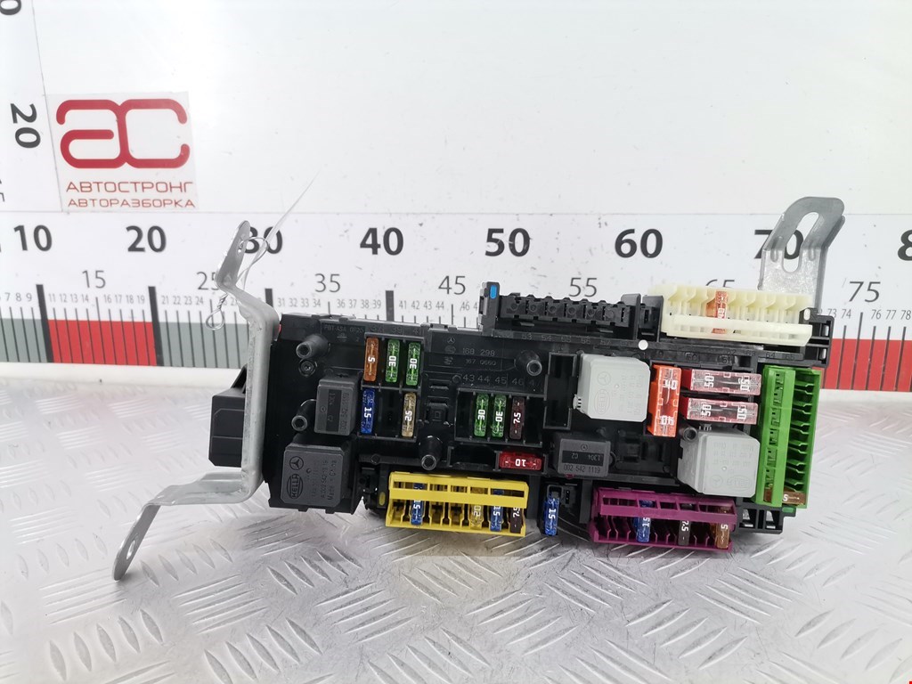 Датчик уровня в бачок омывателя MERCEDES-BENZ E-Class W212, S212, C207 2009-2016