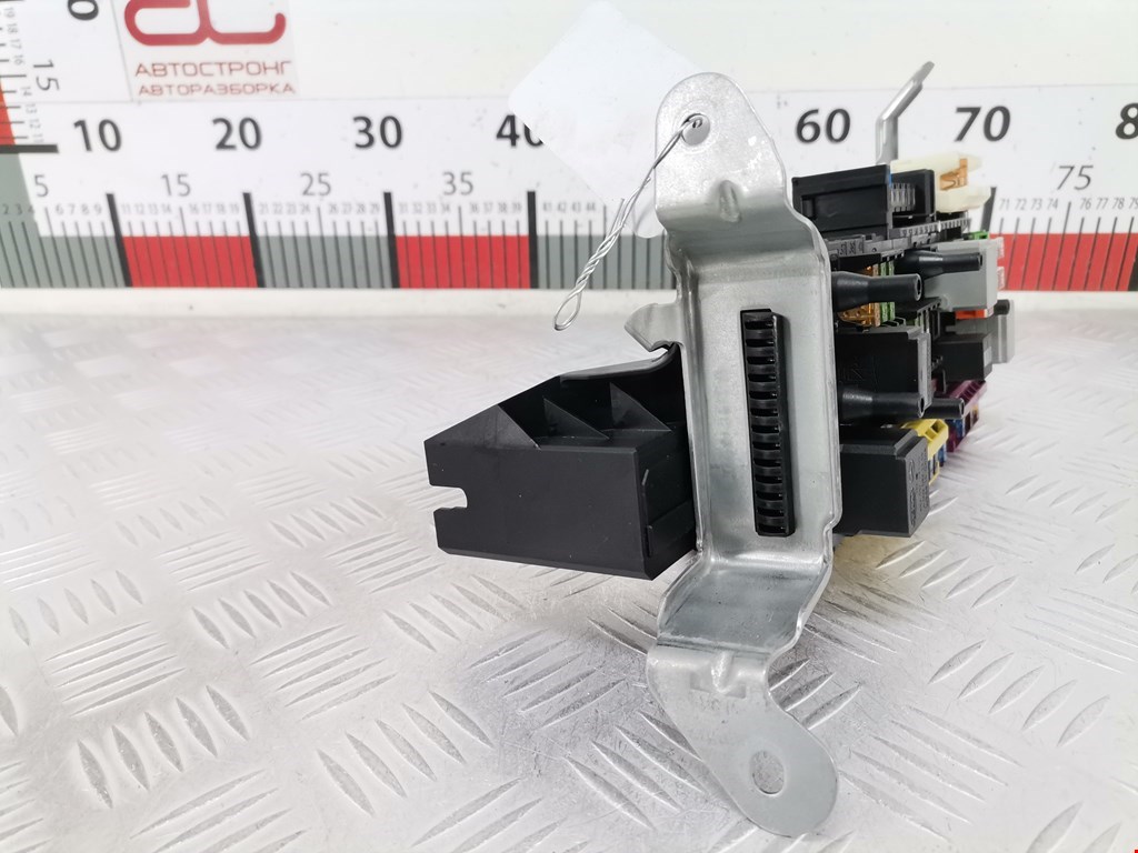 Датчик уровня в бачок омывателя MERCEDES-BENZ E-Class W212, S212, C207 2009-2016