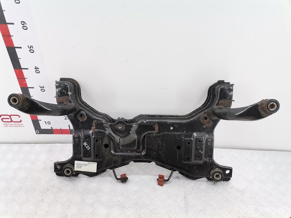 Балка передняя подрамник Volvo C30 1 (2006-2013)