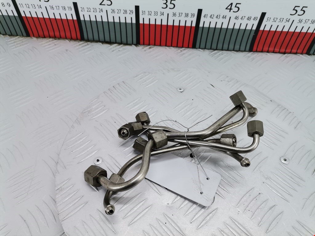 Трубка топливная BMW 1er E81\E87 2004-2011