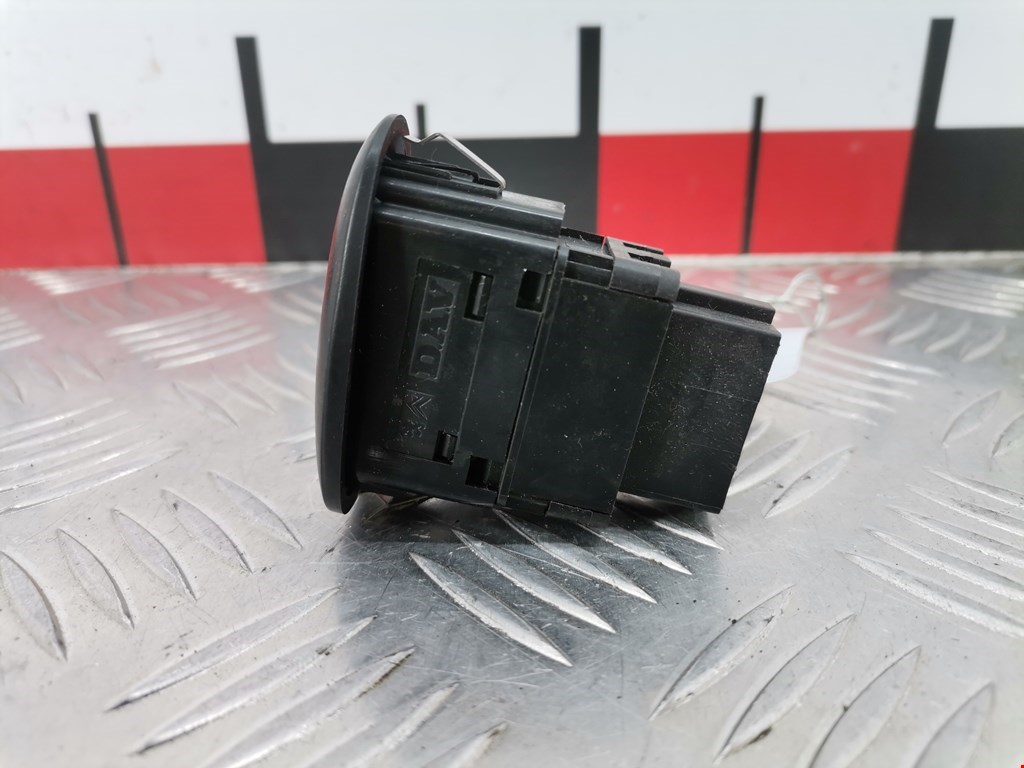 Кнопка стеклоподъемника PEUGEOT 406 1995-1999