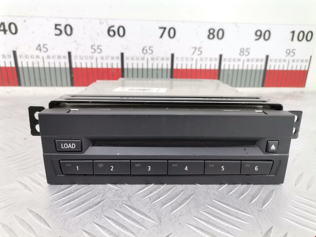 Чейнджер компакт дисков BMW X5 (E70) (2006-2013)