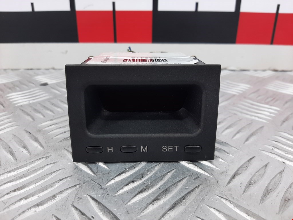 Часы MITSUBISHI Sigma 1990-1996