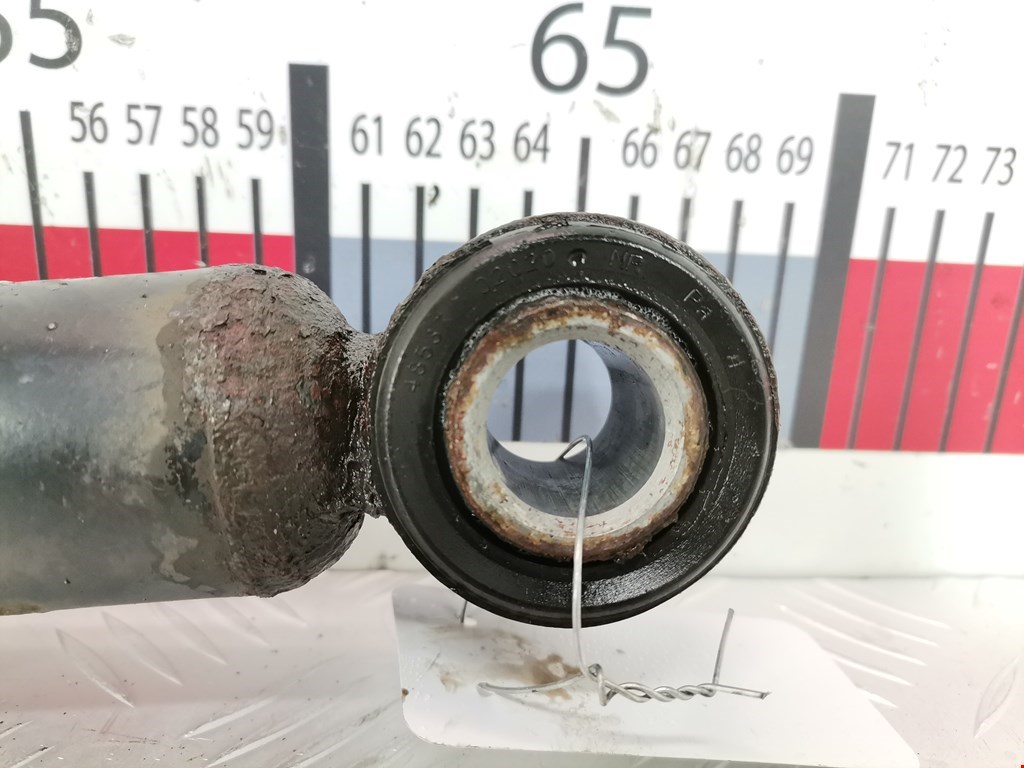 Амортизатор задний левый TOYOTA Corolla Verso E121 AR10 2001-2009