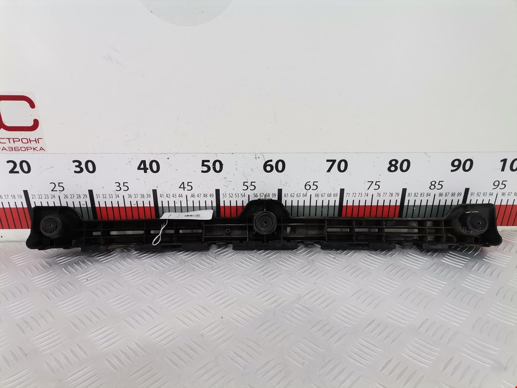 Кронштейн заднего бампера центральный CHEVROLET Cruze 2009-2015