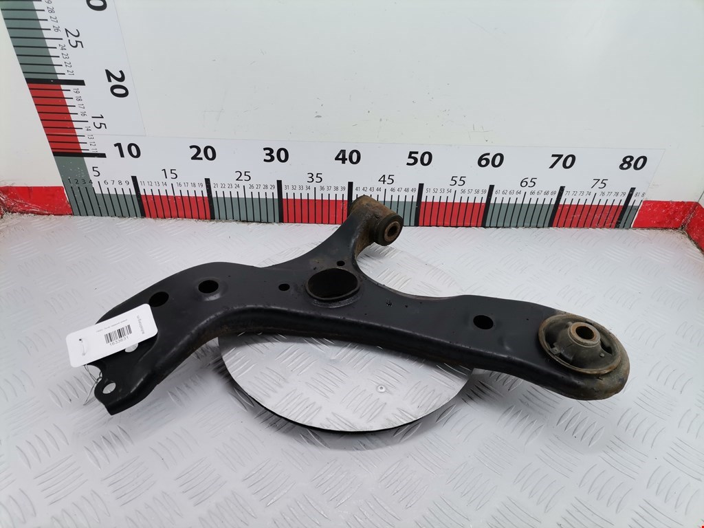 Рычаг передний правый TOYOTA Prius III XW30 2009-2015