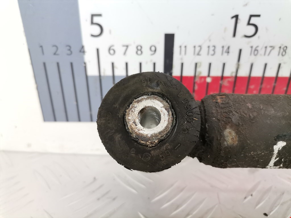 Амортизатор задний правый AUDI A4 B5 1995-2001