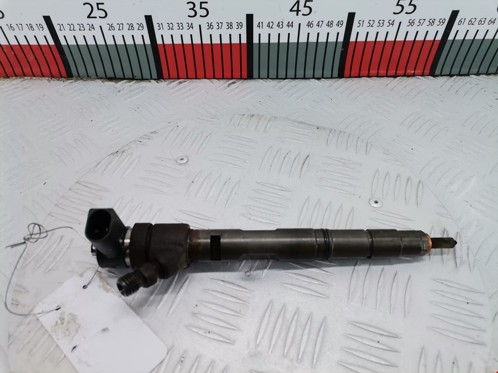Форсунка дизельная электрическая AUDI A8 D3 2003-2010