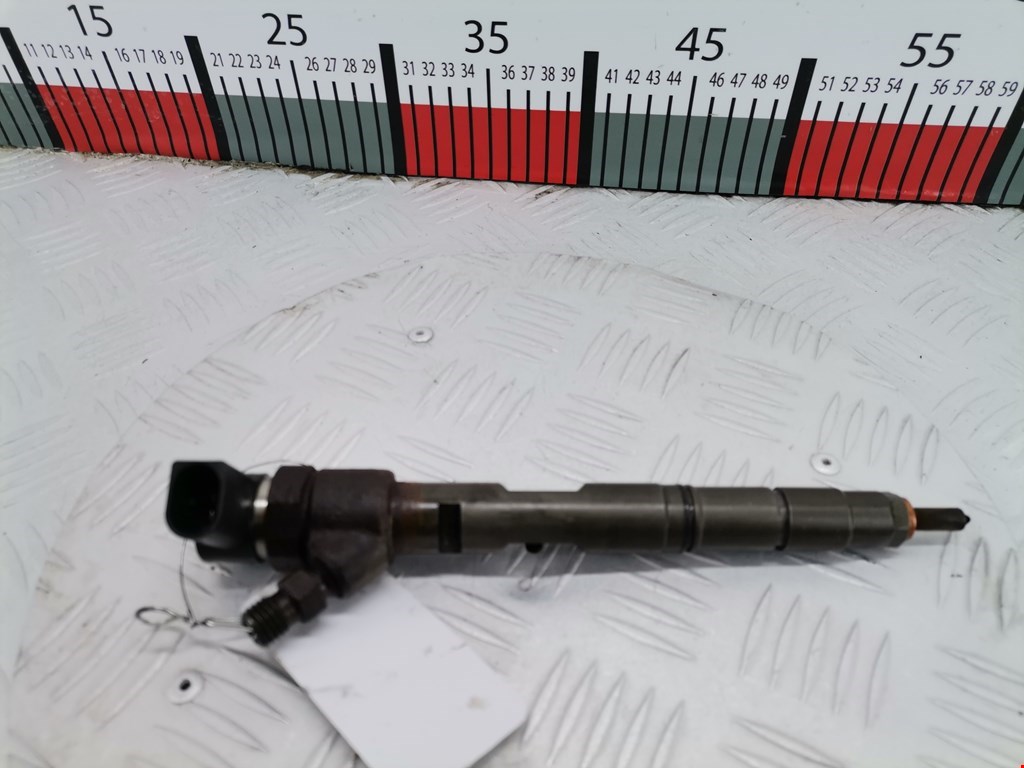 Форсунка дизельная электрическая AUDI A8 D3 2003-2010