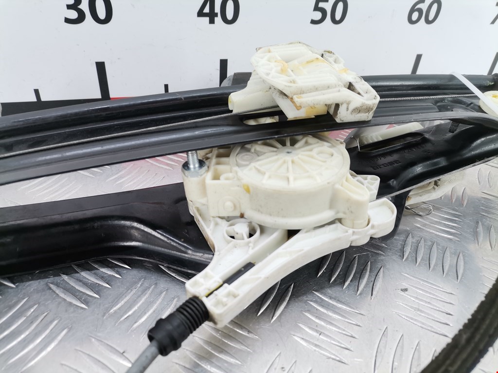 Стеклоподъемник передний левый BMW X5 E70 2007-2013