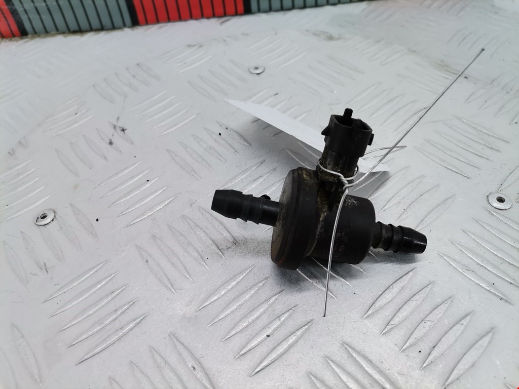 Клапан вентиляции топливного бака OPEL Astra H/Family 2004-2015