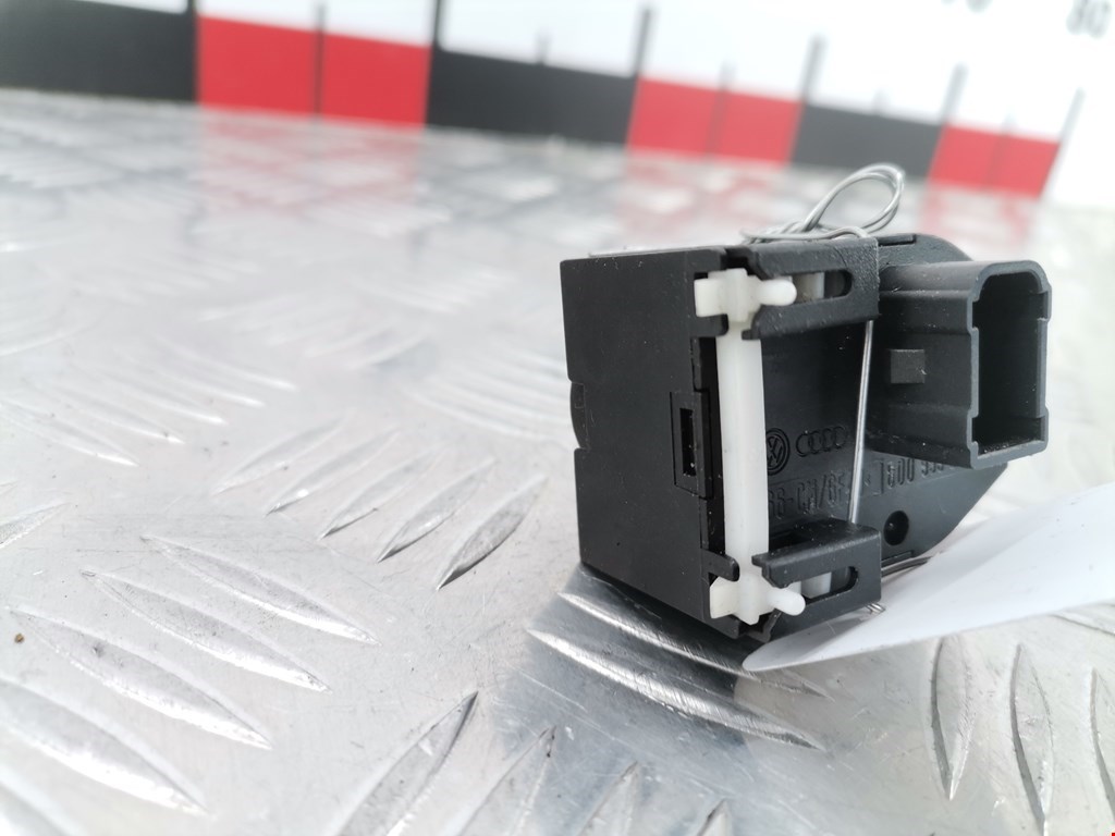 Блок управления зеркалами AUDI A4 B5 1995-2001