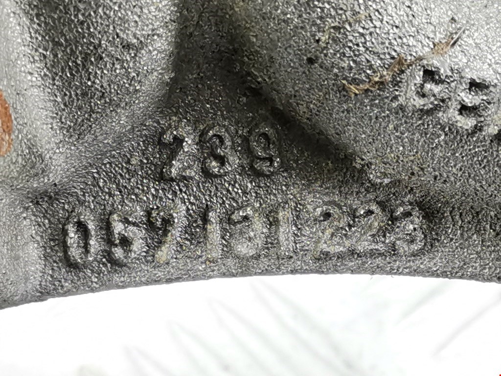 Тройник системы охлаждения AUDI A8 D3 2003-2010