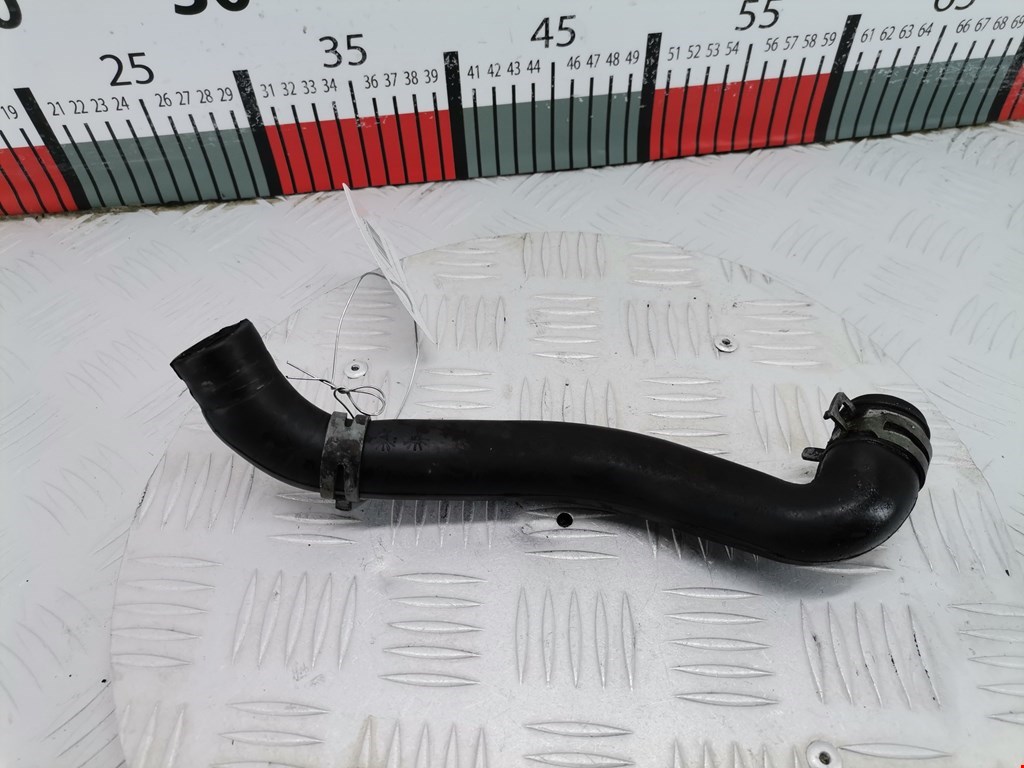 Трубка картерных газов AUDI A8 D3 2003-2010