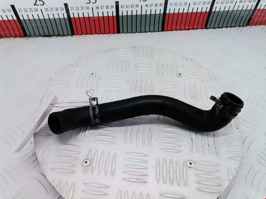 Трубка картерных газов AUDI A8 D3 2003-2010